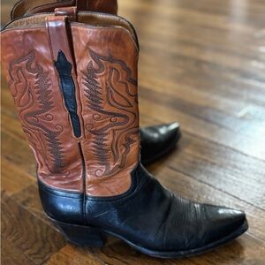 Vintage Lucchese Handmade Classics Ladies Western Cowboy Cowgirl Boots 9B USA